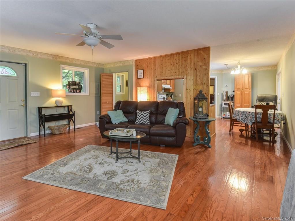 5 Moss Lane Arden NC 28704