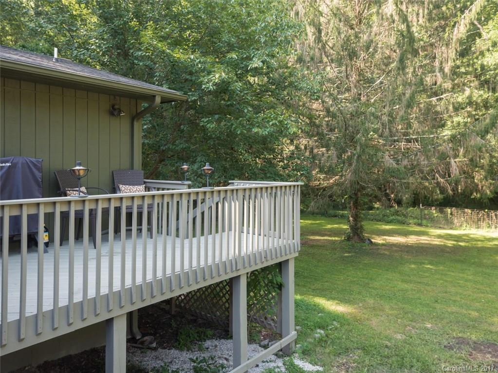 5 Moss Lane Arden NC 28704