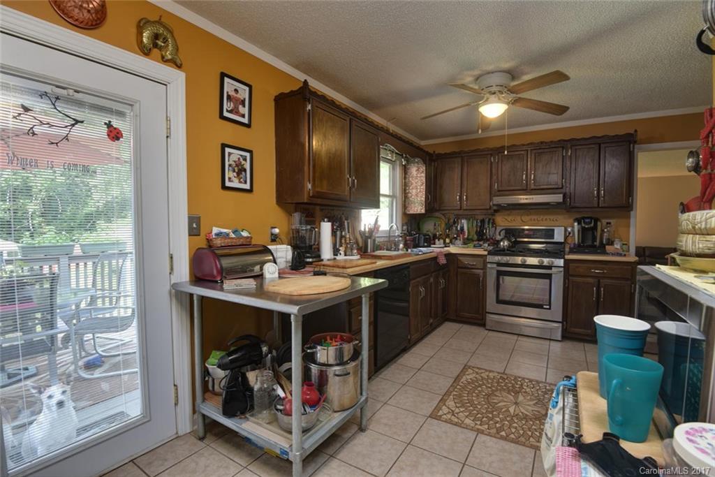 5 Moss Lane Arden NC 28704