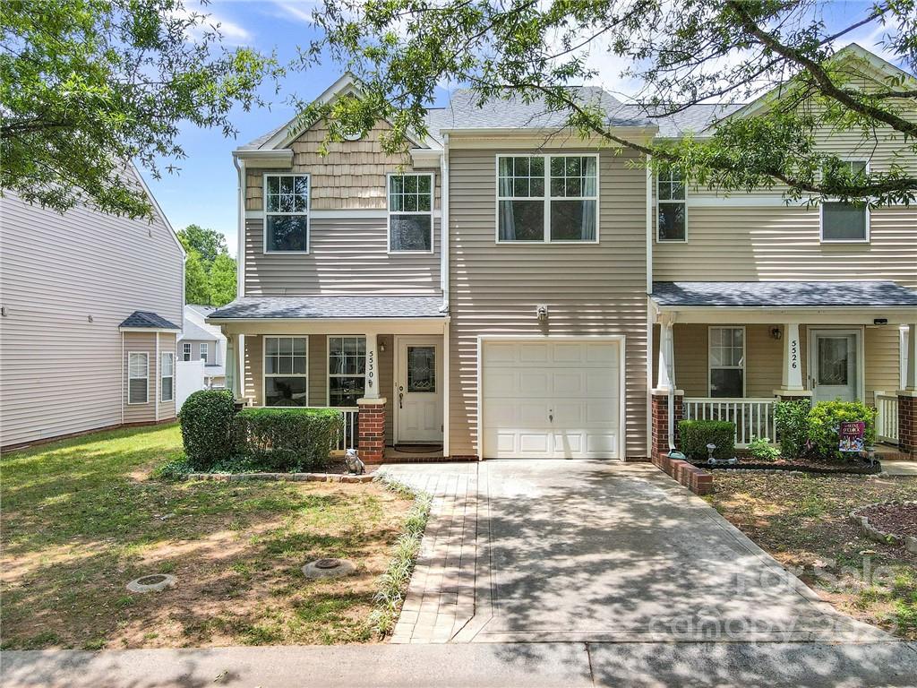 5530 Santeelah Court Charlotte NC 28217