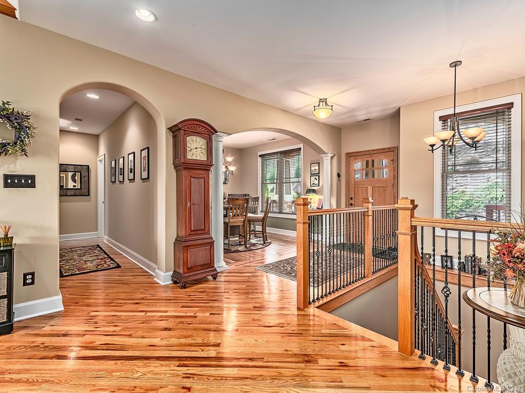 95 Willow Farm Road Fairview NC 28730