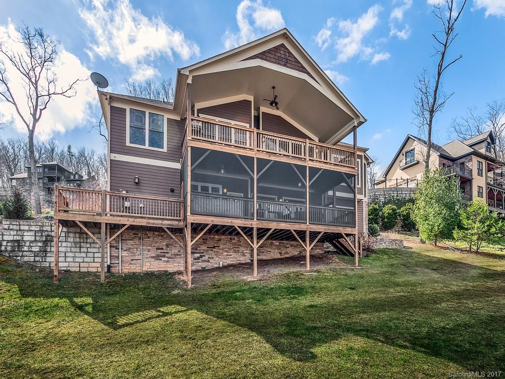95 Willow Farm Road Fairview NC 28730