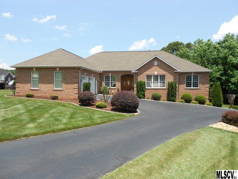6377 Dwayne Starnes Drive Hickory NC 28602