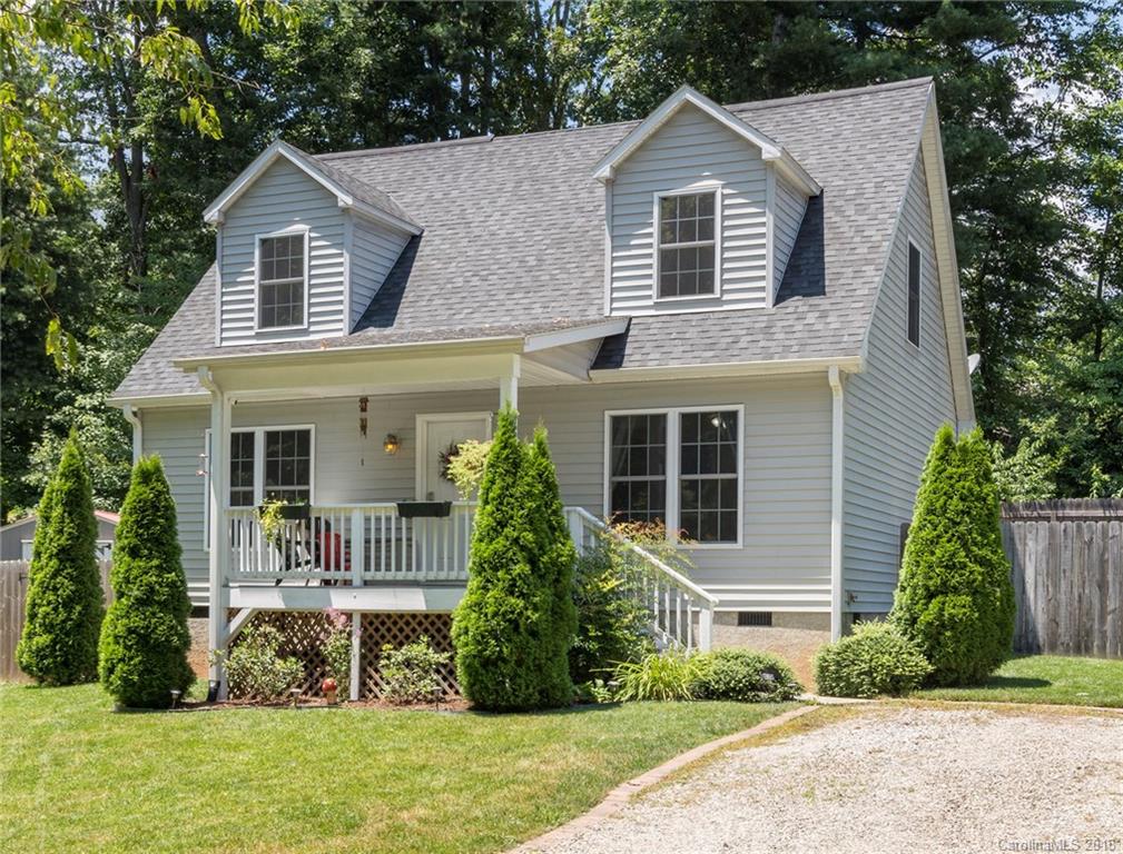 11 Asbury Cottage Drive Candler NC 28715