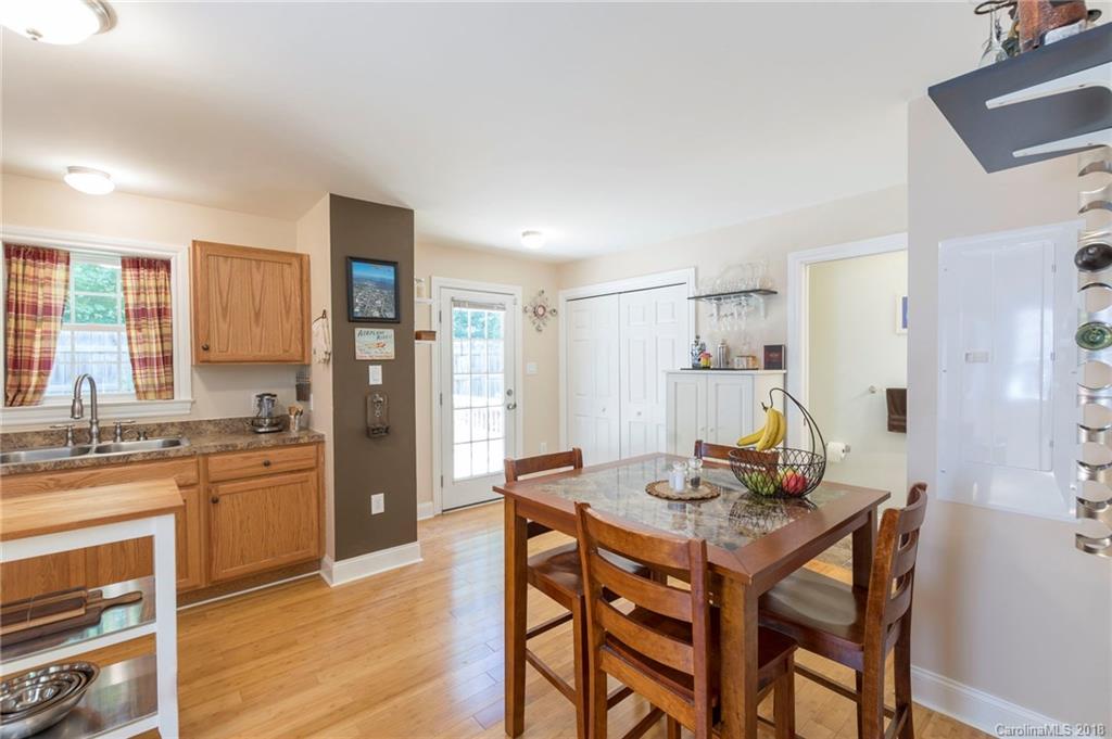 11 Asbury Cottage Drive Candler NC 28715