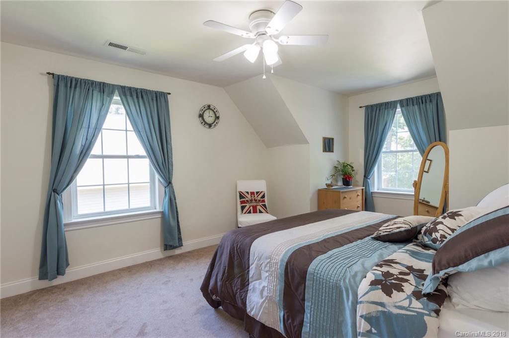 11 Asbury Cottage Drive Candler NC 28715