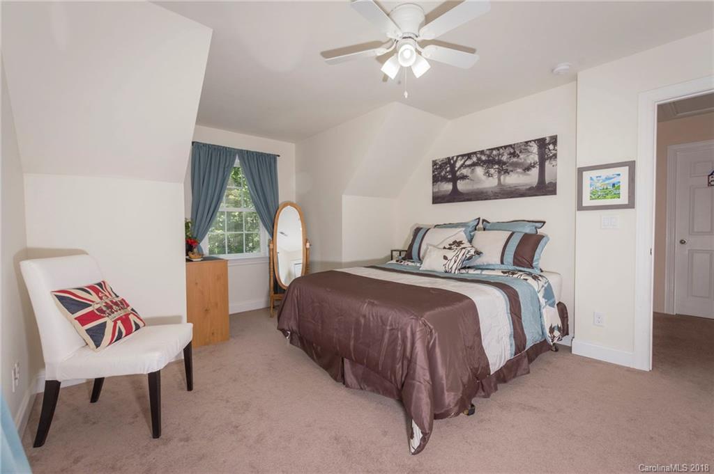 11 Asbury Cottage Drive Candler NC 28715