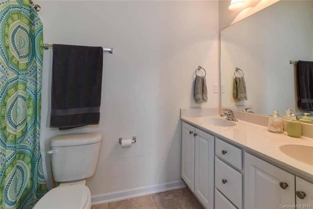 14 Thistlewood Court Weaverville NC 28787