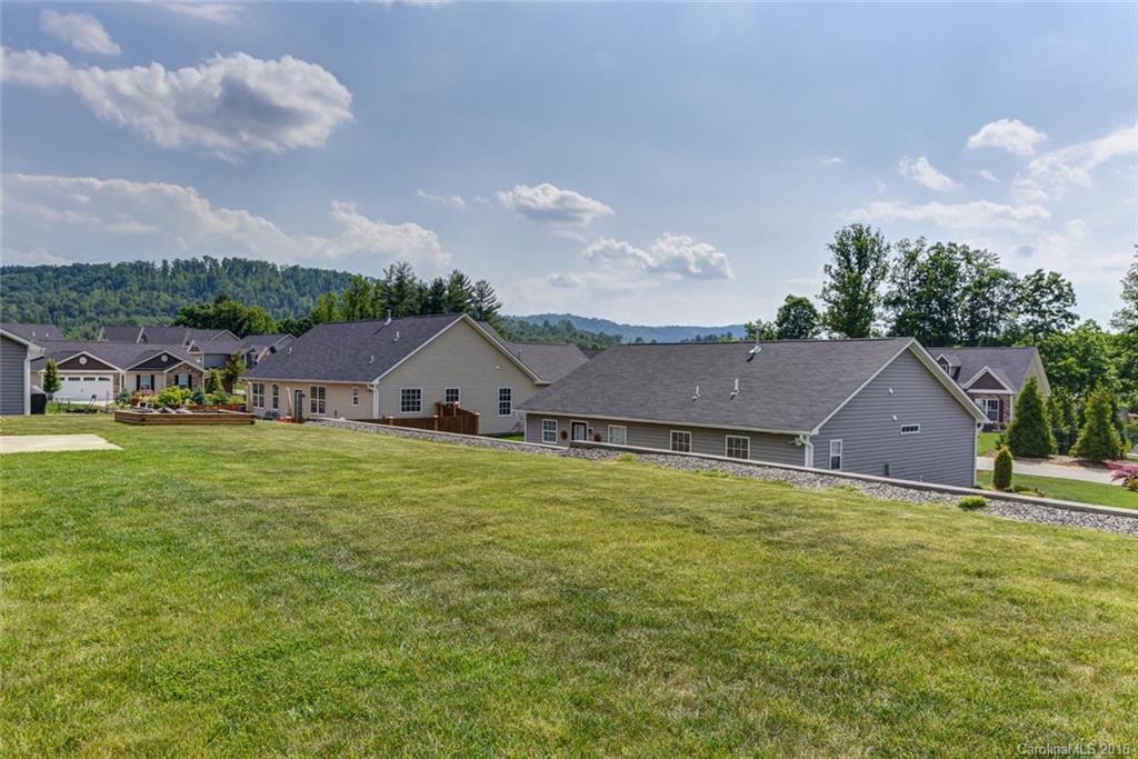 14 Thistlewood Court Weaverville NC 28787