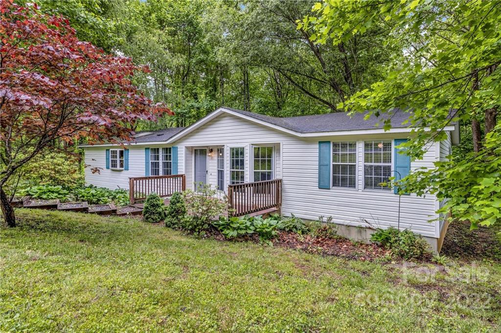 11 Vehorn Road Fairview NC 28730