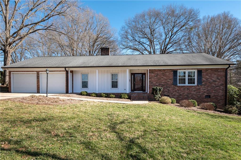 736 10th Street Drive Nw Hickory NC 28601
