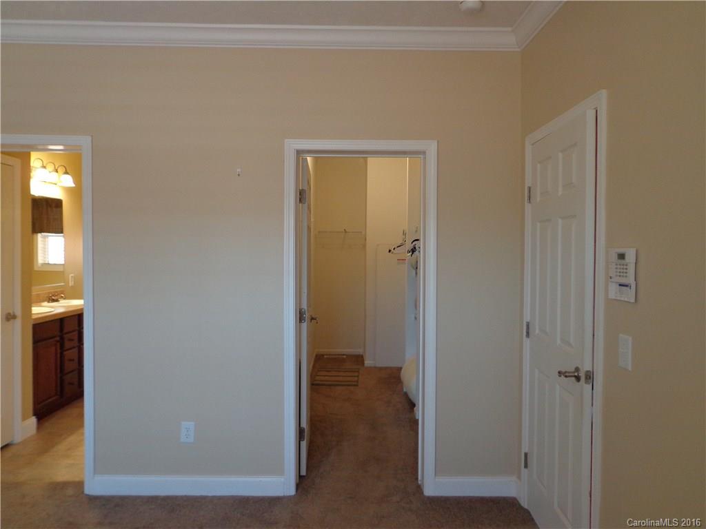 26 Retreat Place Weaverville NC 28787