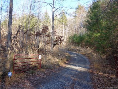 26 Retreat Place Weaverville NC 28787