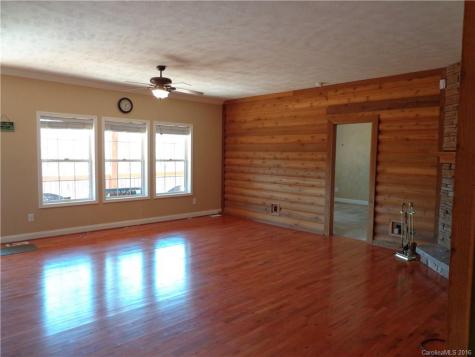 26 Retreat Place Weaverville NC 28787
