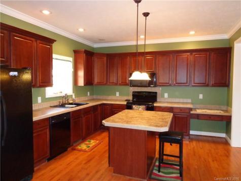 26 Retreat Place Weaverville NC 28787