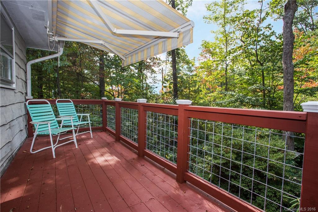 125 Old Bee Tree Road Swannanoa NC 28778