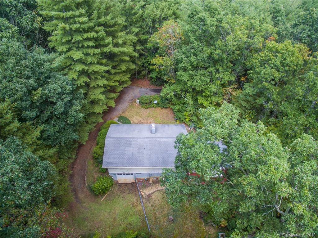 125 Old Bee Tree Road Swannanoa NC 28778