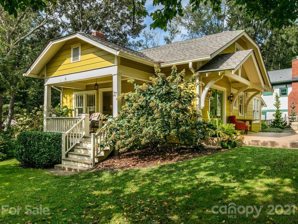 27 Fenner Avenue Asheville NC 28804
