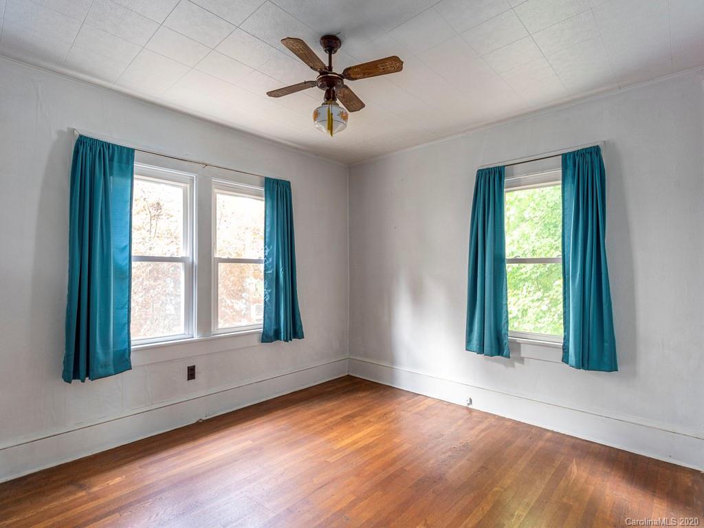 15 Covington Street Asheville NC 28806
