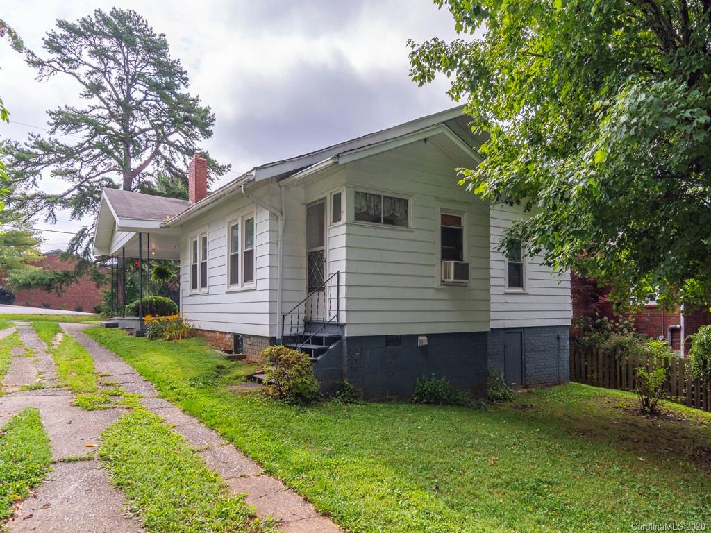 15 Covington Street Asheville NC 28806