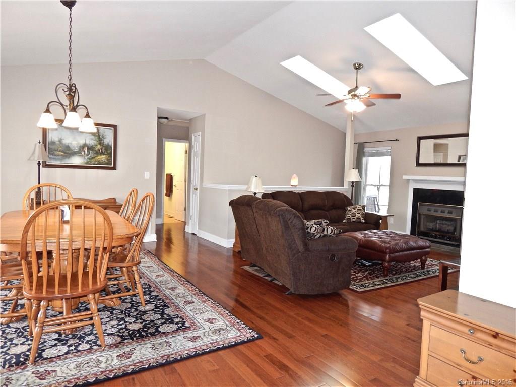9 Eagles Nest Lane Asheville NC 28806