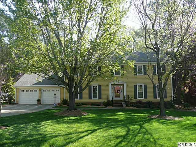 10217 Woodview Circle Charlotte NC 28277