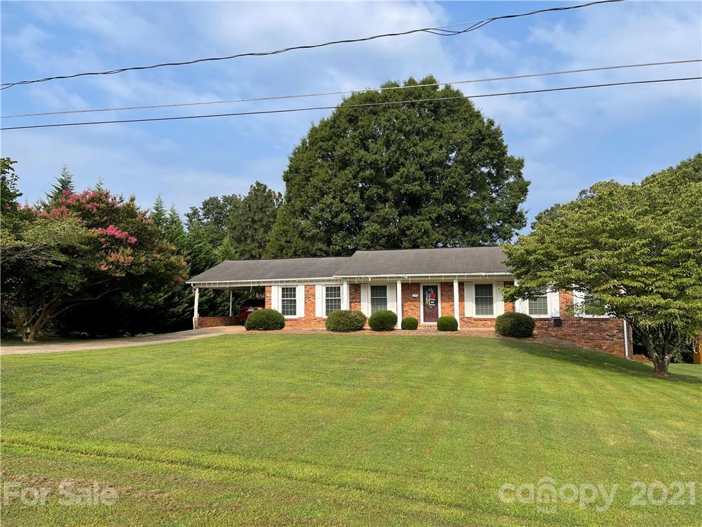 3703 21st Street NE Hickory NC 28601