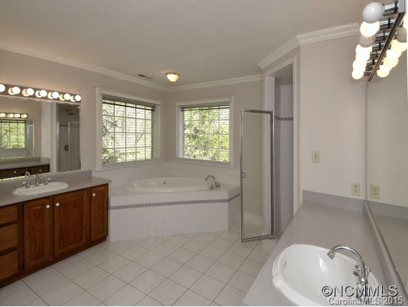 39 Glen Cove Drive Arden NC 28704