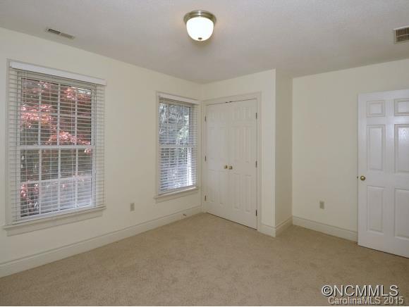 39 Glen Cove Drive Arden NC 28704