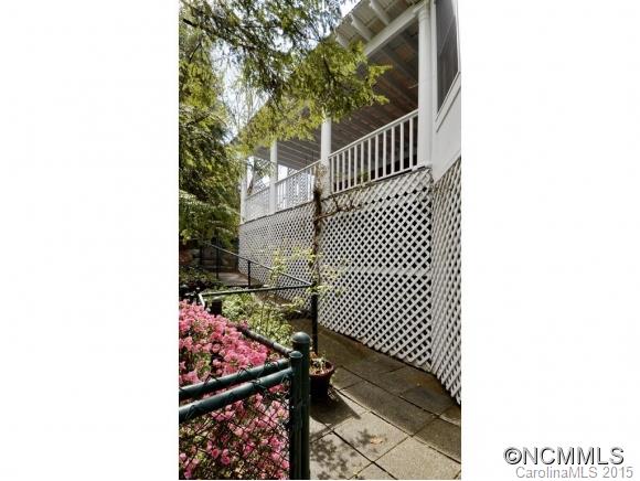 39 Glen Cove Drive Arden NC 28704
