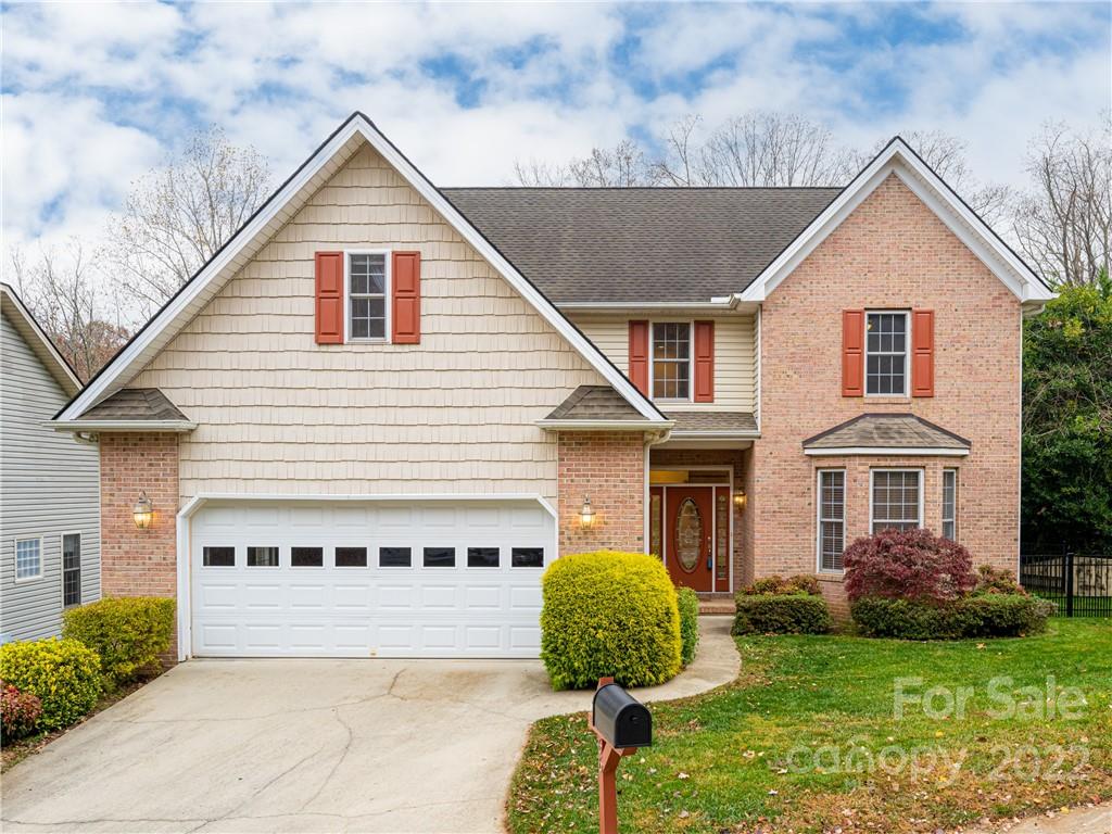 66 Driftstone Circle Arden NC 28704