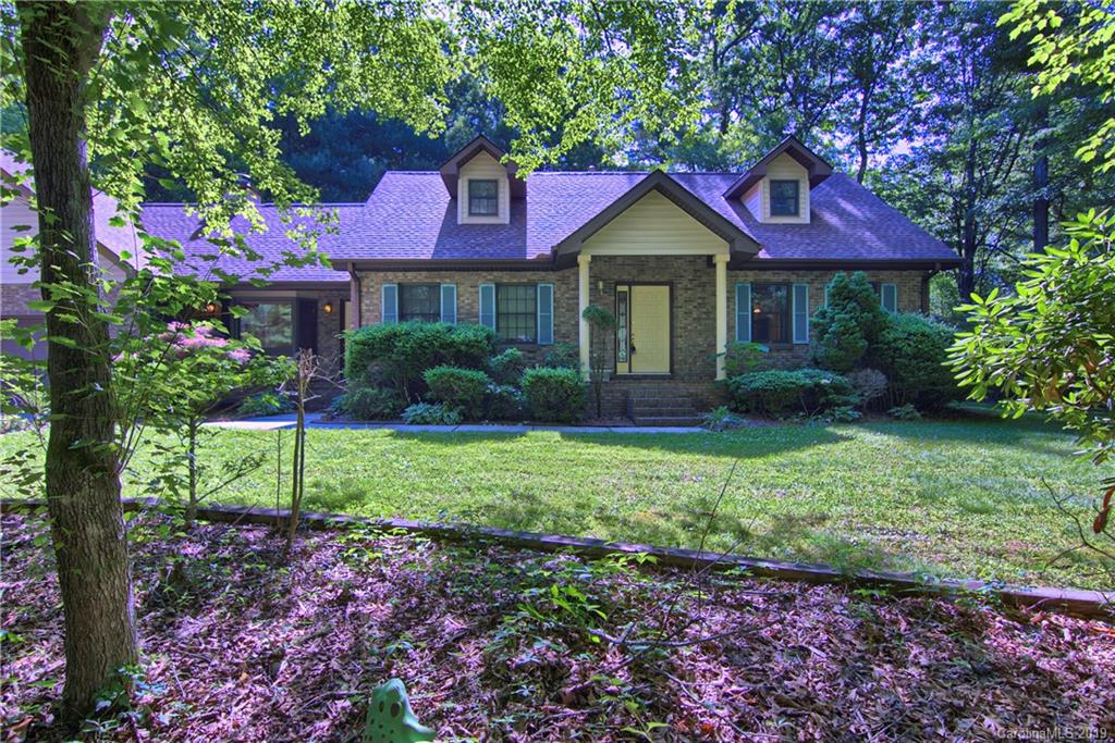 9 N Greenwood Forest Drive Etowah NC 28729