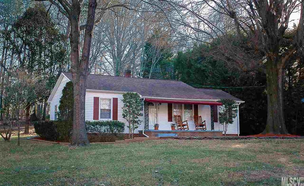 2726 N Ashe Avenue Newton NC 28658