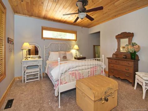 124 Laurel Hill Drive Spruce Pine NC 28777