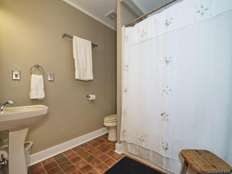 124 Laurel Hill Drive Spruce Pine NC 28777