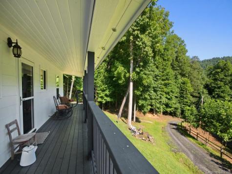 124 Laurel Hill Drive Spruce Pine NC 28777