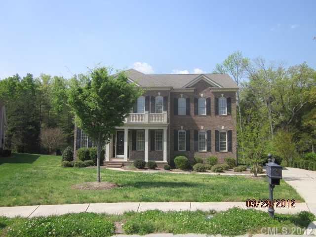 4236 Barons Court Harrisburg NC 28075