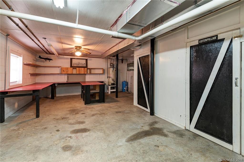 27 Coffey Circle Asheville NC 28806