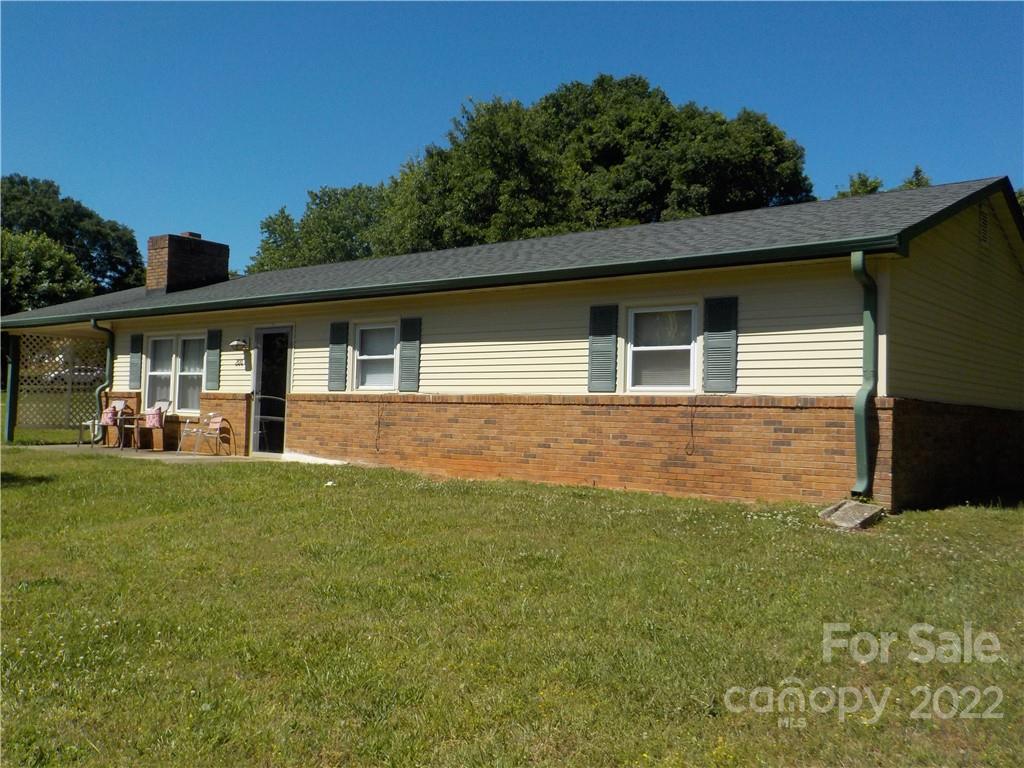 200 Collins Avenue Forest City NC 28043