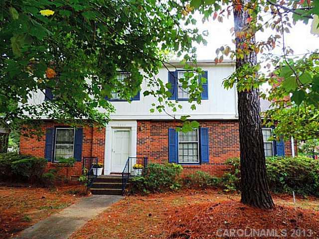 6000 Farm Pond Lane Charlotte NC 28212