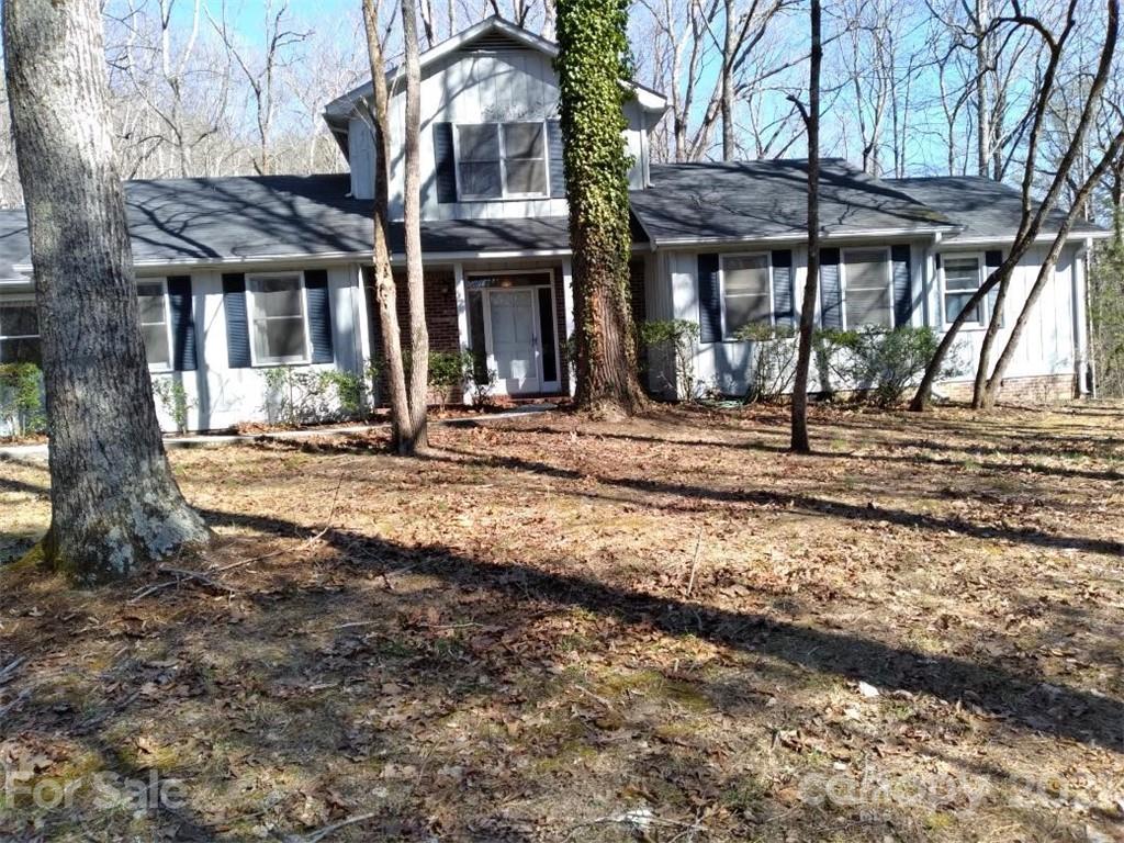 157 Windjammer Way Hendersonville NC 28792