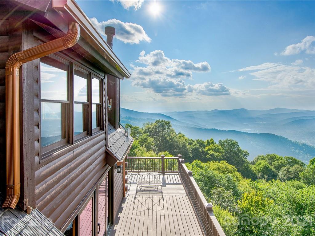 190 Mountain Lily Ridge Drive Swannanoa NC 28778