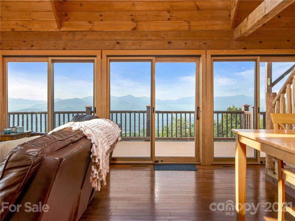 190 Mountain Lily Ridge Drive Swannanoa NC 28778
