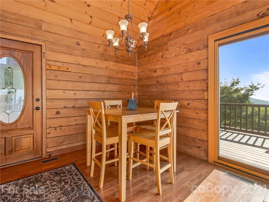 190 Mountain Lily Ridge Drive Swannanoa NC 28778