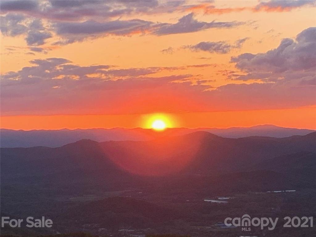 190 Mountain Lily Ridge Drive Swannanoa NC 28778