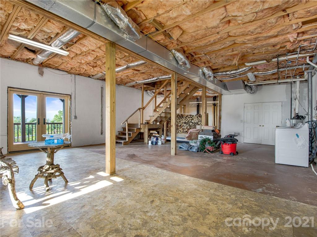 190 Mountain Lily Ridge Drive Swannanoa NC 28778
