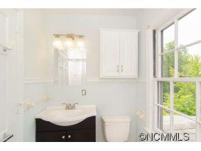 25 Chiles Avenue Asheville NC 28803