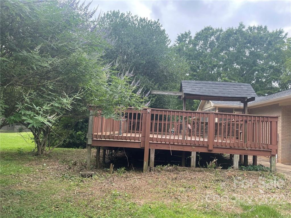 124 Ridge Drive Harrisburg NC 28075