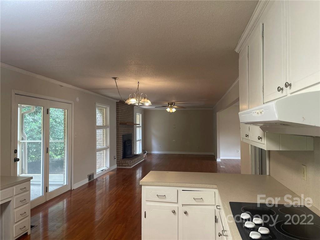 124 Ridge Drive Harrisburg NC 28075