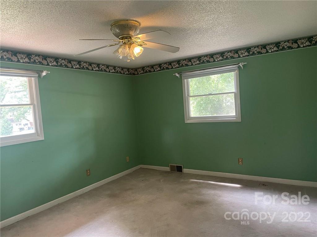 124 Ridge Drive Harrisburg NC 28075
